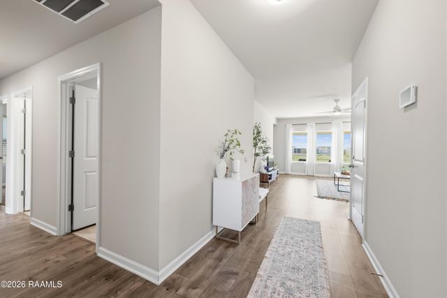 120 Grace View Drive, Lafayette, LA 70506
