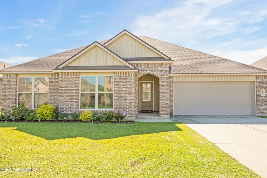 120 Grace View Drive, Lafayette, LA 70506