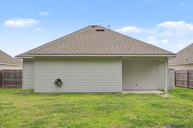 42056 Dothan Place, Ponchatoula, LA 70454