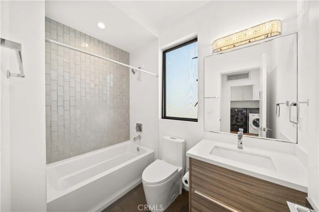 5151 W Redondo Court, Los Angeles, CA 90019