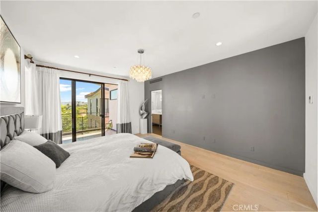 5151 W Redondo Court, Los Angeles, CA 90019