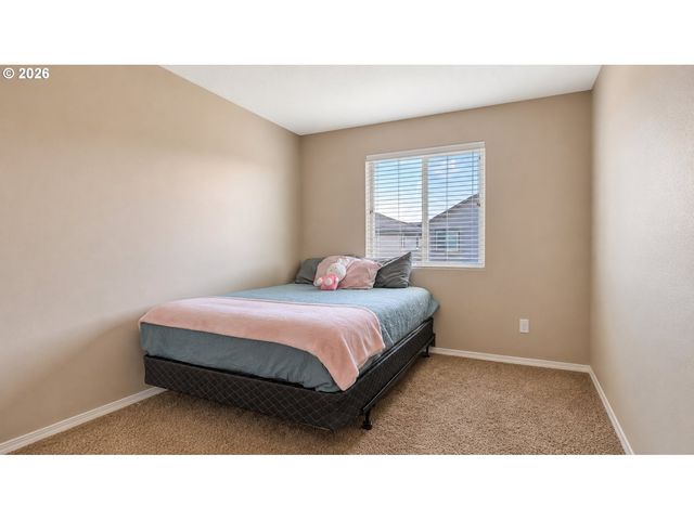 5739 AVALON Aly, Eugene, OR 97402