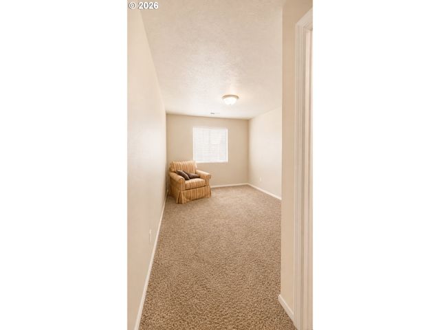 5739 AVALON Aly, Eugene, OR 97402