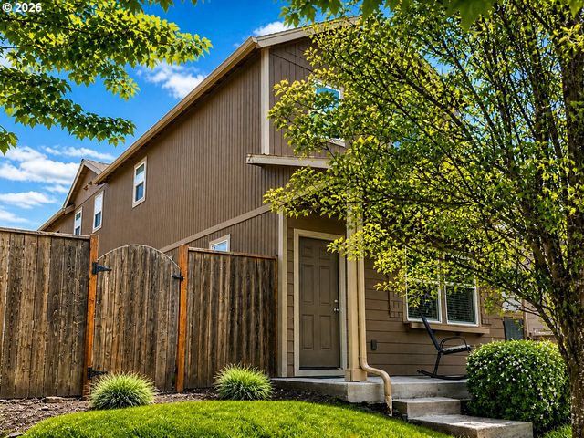 5739 AVALON Aly, Eugene, OR 97402