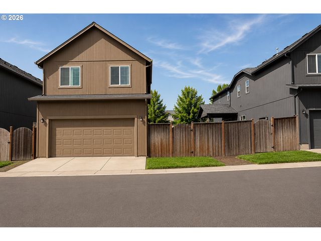 5739 AVALON Aly, Eugene, OR 97402