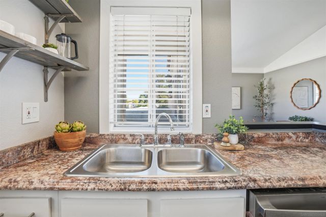 757 Eastshore Terrace 210, Chula Vista, CA 91913