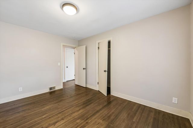 6100 Colfax Lane S, Minneapolis, MN 55419