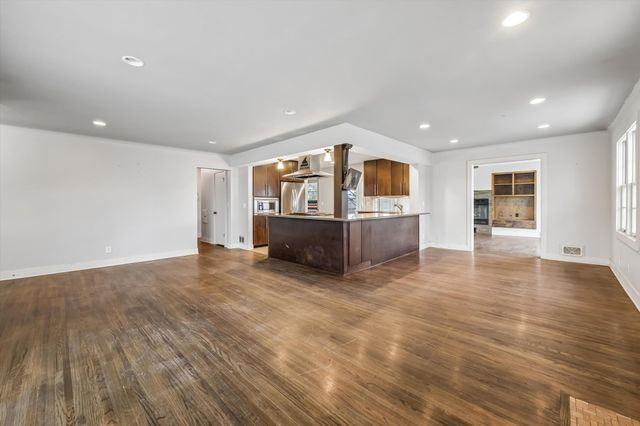 6100 Colfax Lane S, Minneapolis, MN 55419