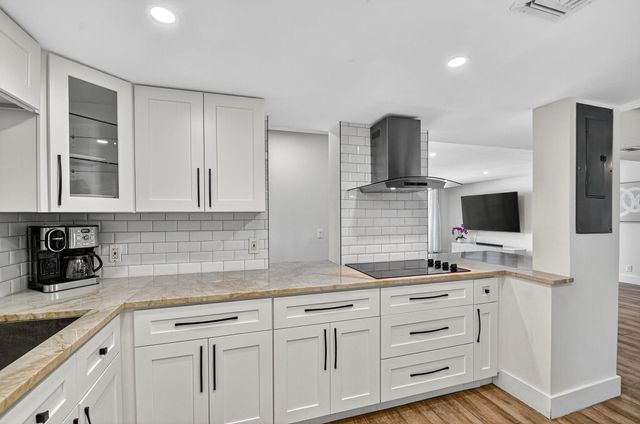 3610 S Ocean 608 Boulevard 608, South Palm Beach, FL 33480