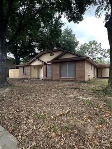 1502 Sudbury Drive, Pasadena, TX 77504