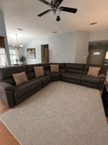 1502 Sudbury Drive, Pasadena, TX 77504