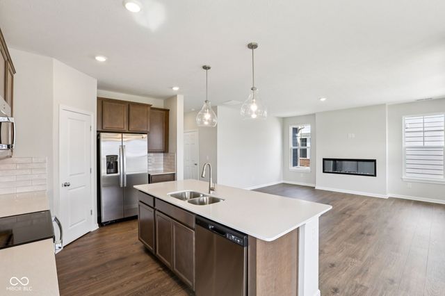 15989 Tharp Woods Drive, Fishers, IN 46037