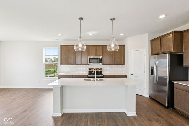 15989 Tharp Woods Drive, Fishers, IN 46037