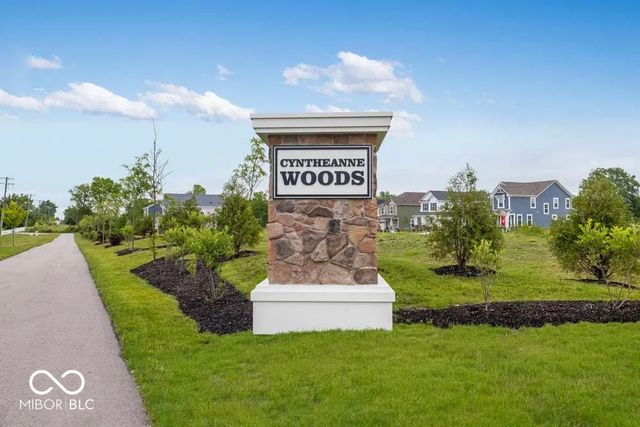 15989 Tharp Woods Drive, Fishers, IN 46037