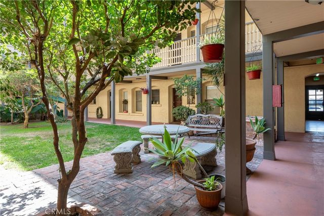 800 Pacific Avenue 305, Long Beach, CA 90813