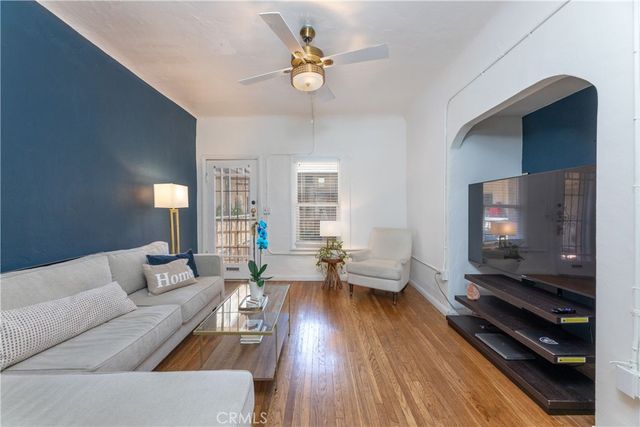 800 Pacific Avenue 305, Long Beach, CA 90813