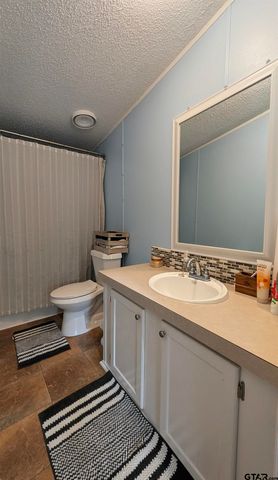 10706 Bourn Dr, Tyler, TX 75708