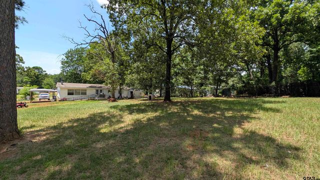 10706 Bourn Dr, Tyler, TX 75708