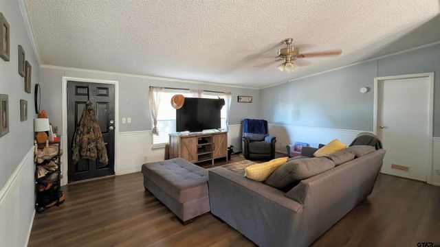 10706 Bourn Dr, Tyler, TX 75708