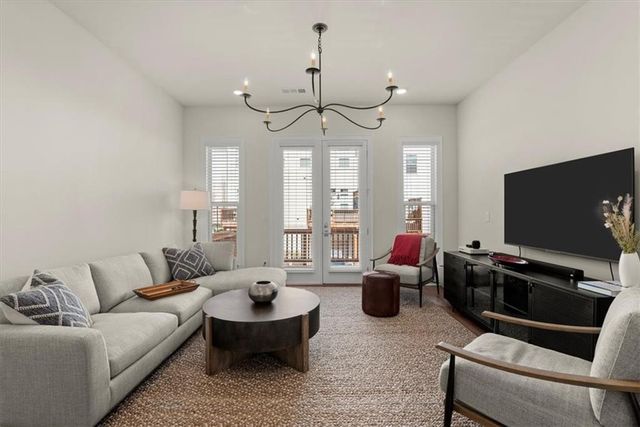 4217 Deming Circle, Atlanta, GA 30342