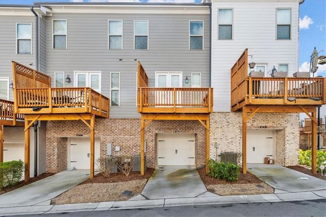 4217 Deming Circle, Atlanta, GA 30342