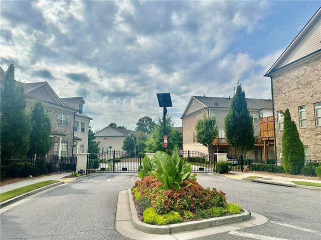 4217 Deming Circle, Atlanta, GA 30342