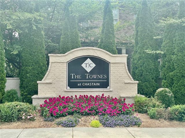 4217 Deming Circle, Atlanta, GA 30342