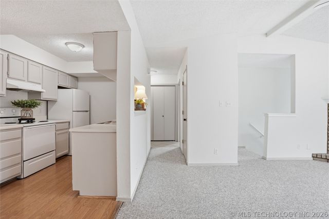 9022 S College Avenue 2116, Tulsa, OK 74137