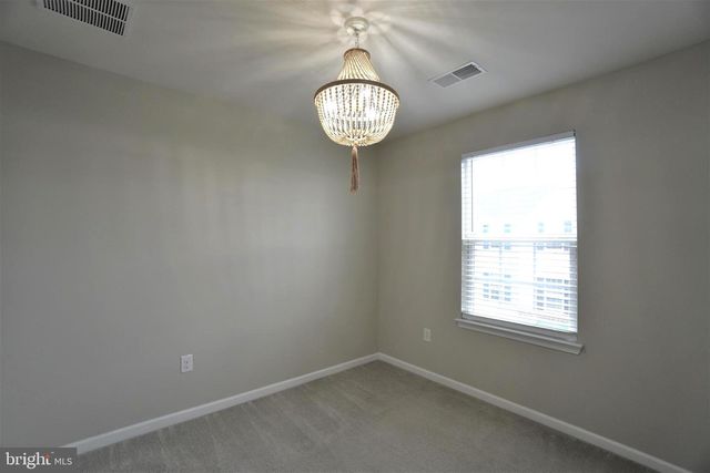 125 DRAGON DR, Lansdale, PA 19446