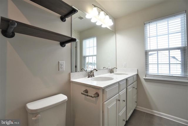 125 DRAGON DR, Lansdale, PA 19446