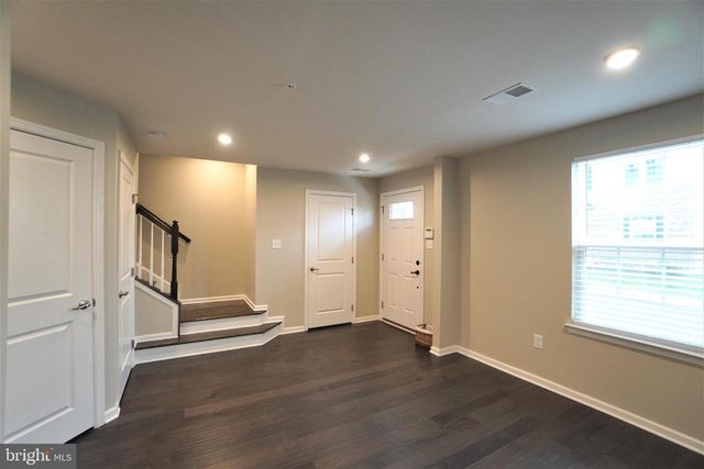 125 DRAGON DR, Lansdale, PA 19446