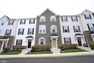 125 DRAGON DR, Lansdale, PA 19446