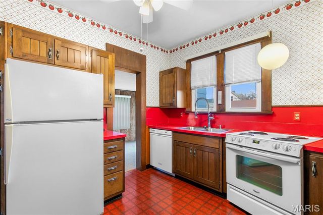 3313 Roland Avenue, Belleville, IL 62226