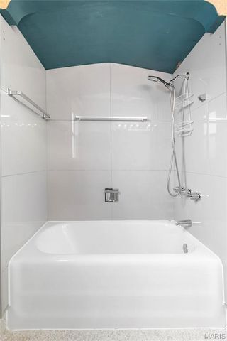 3313 Roland Avenue, Belleville, IL 62226