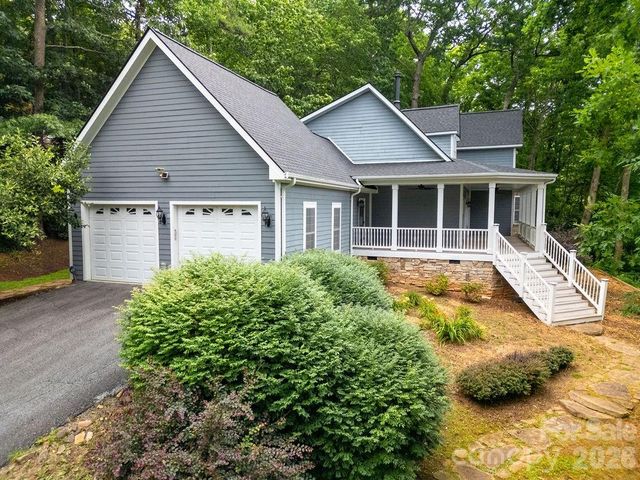 359 Davids Trace, Pisgah Forest, NC 28768
