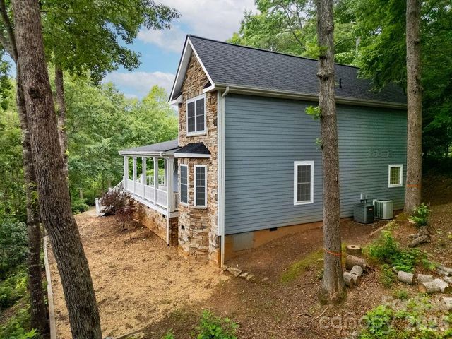 359 Davids Trace, Pisgah Forest, NC 28768