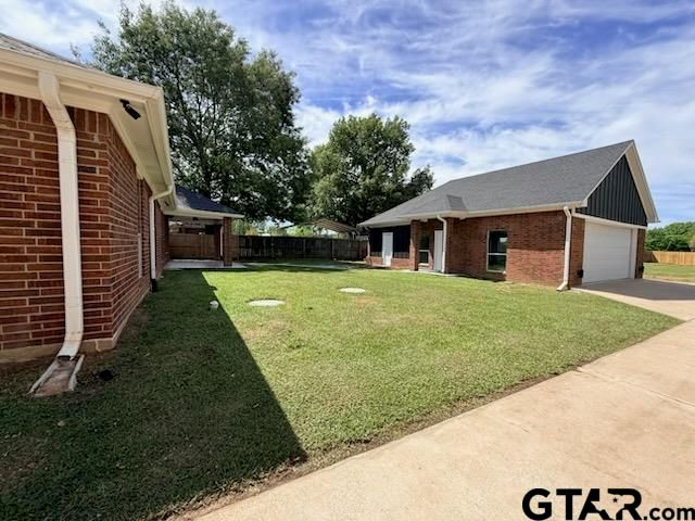 10523 COUNTY ROAD 35, Tyler, TX 75706