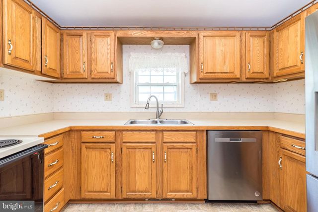 46 JUNIPER CIR, New Hope, PA 18938