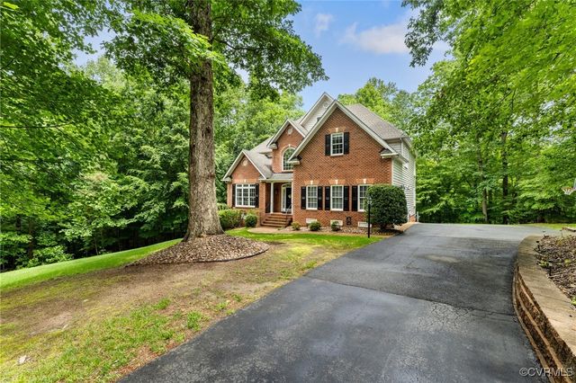 12031 Dunnottar Dr, Chesterfield, VA 23838