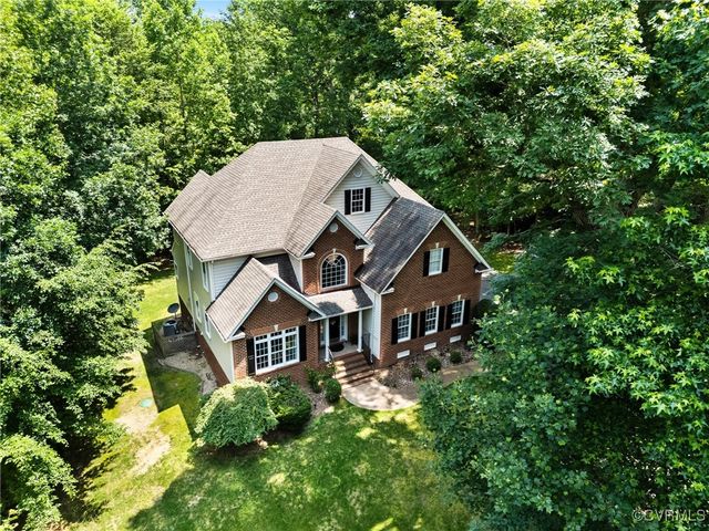 12031 Dunnottar Dr, Chesterfield, VA 23838
