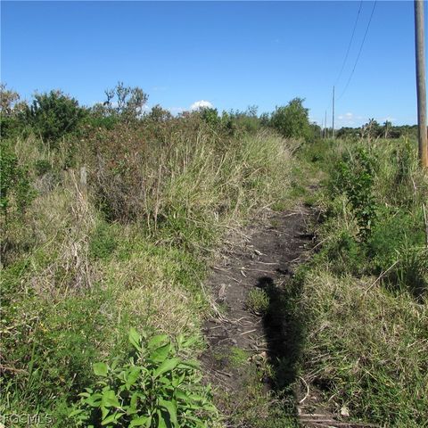 13171 Samadani LN, Bokeelia, FL 33922