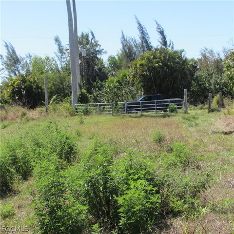 13171 Samadani LN, Bokeelia, FL 33922