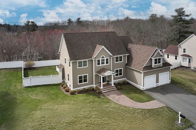 10 Jensen Farm Rd, Braintree, MA 02184