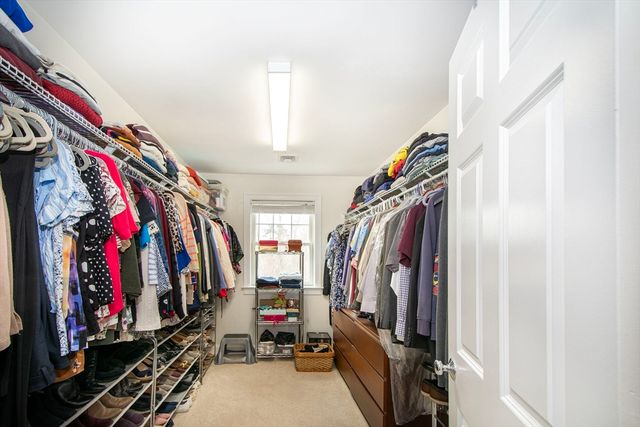 10 Jensen Farm Rd, Braintree, MA 02184