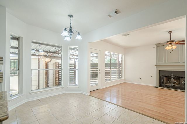 10449 Trailway Oak, San Antonio, TX 78240