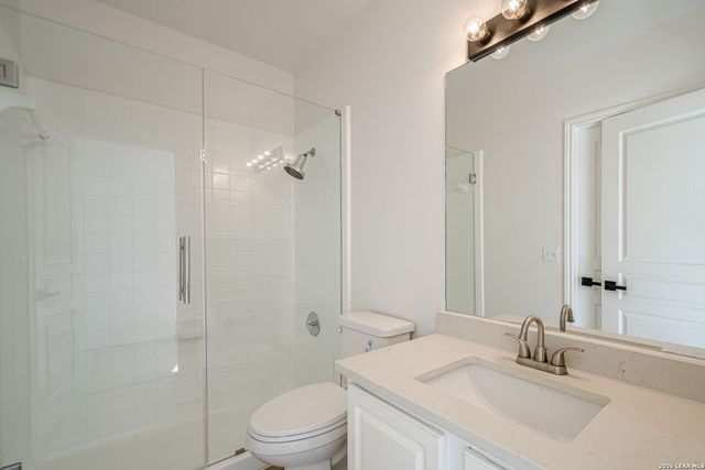 10449 Trailway Oak, San Antonio, TX 78240