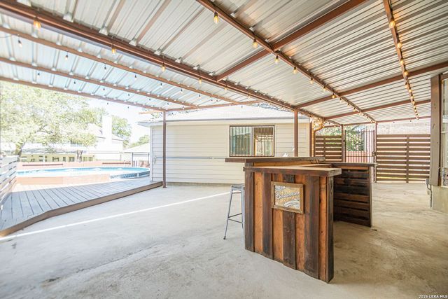 10449 Trailway Oak, San Antonio, TX 78240