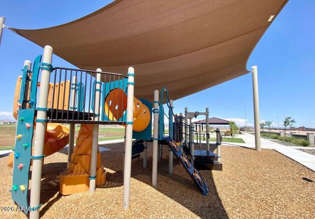 11256 E UTOPIA Avenue E, Mesa, AZ 85212