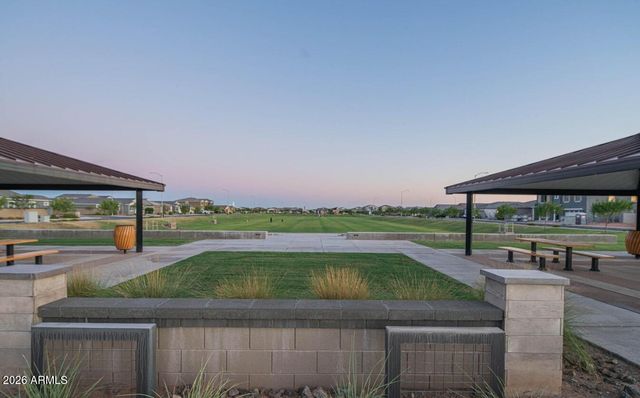 11256 E UTOPIA Avenue E, Mesa, AZ 85212