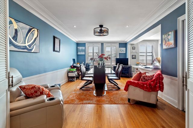 5555 S Everett Avenue C14, Chicago, IL 60637